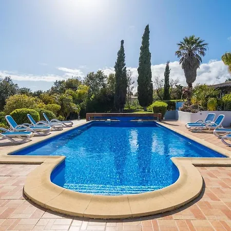 Quinta Do Verao 6br Sea Views Salt Pool & 12 Person Jacuzzi Villa