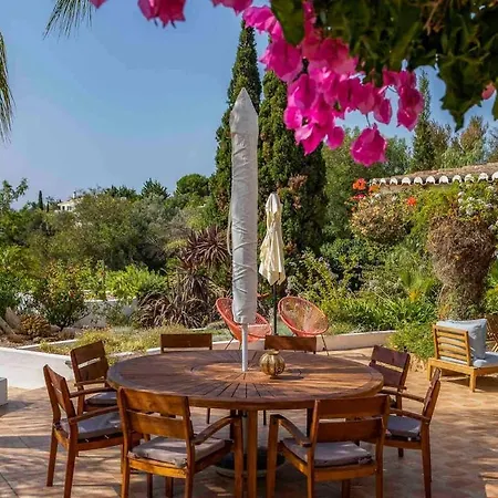 Quinta Do Verao 6br Sea Views Salt Pool & 12 Person Jacuzzi *