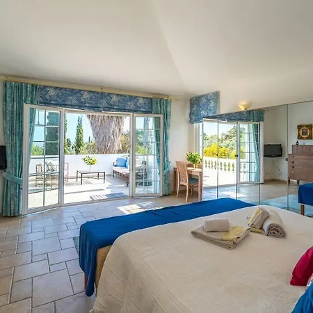 Quinta Do Verao 6br Sea Views Salt Pool & 12 Person Jacuzzi וילה *