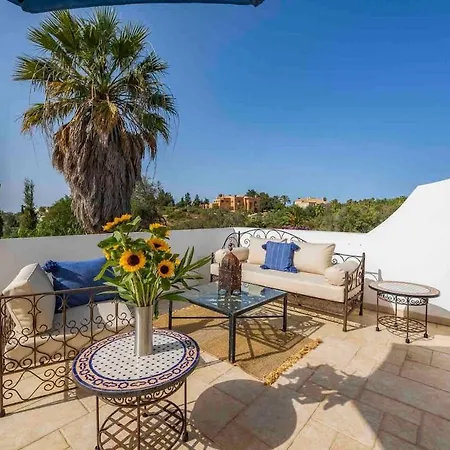 Quinta Do Verao 6br Sea Views Salt Pool & 12 Person Jacuzzi