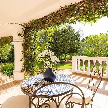 Villa Quinta Do Verao 6br Sea Views Salt Pool & 12 Person Jacuzzi