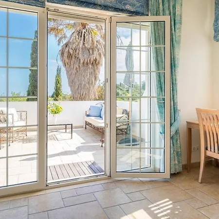 וילה Quinta Do Verao 6br Sea Views Salt Pool & 12 Person Jacuzzi לאגוּ‏ש